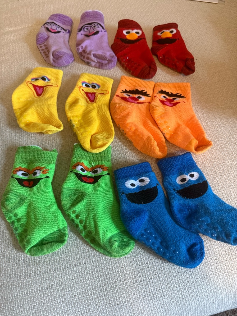 Sesame Street toddler non slip socks